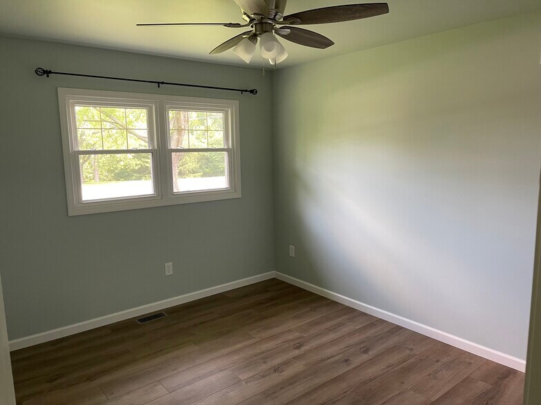 Bedroom 2 - 192 N 500 W