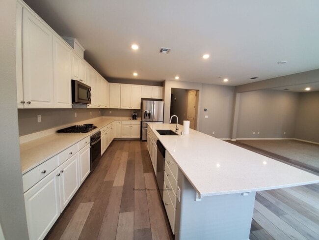 Building Photo - 5137 Kolton Pl