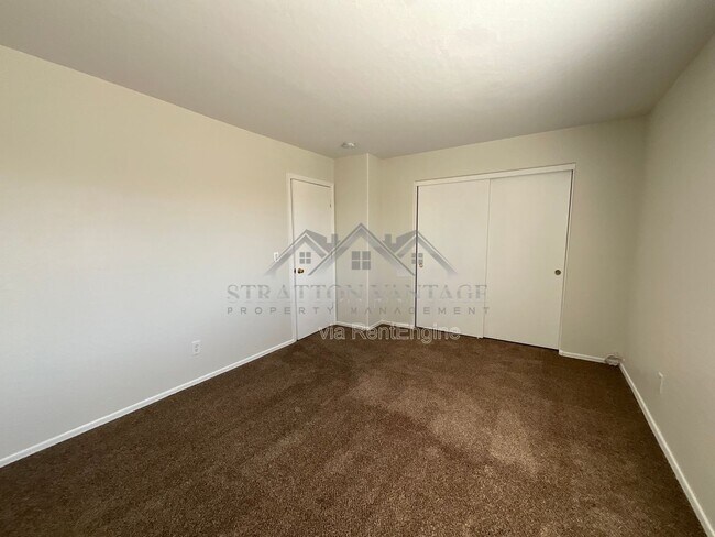 Building Photo - 12405 W Scotts Dr