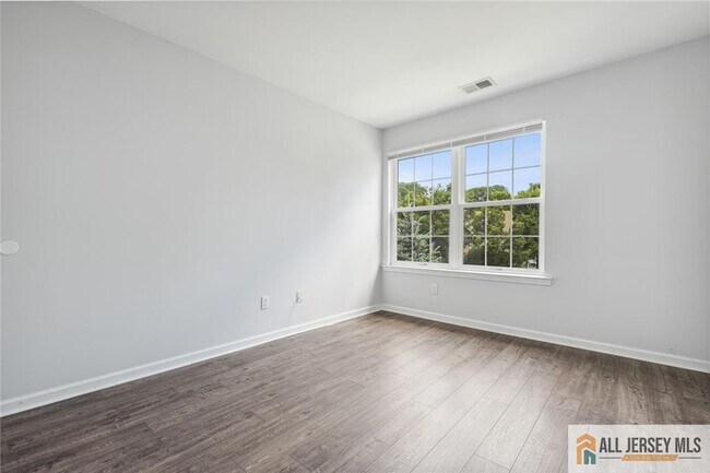 Building Photo - 2602 Cypress Ln
