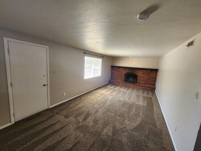 Building Photo - Available NOW!!