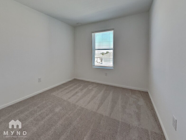 Building Photo - 539 Layne Overlook