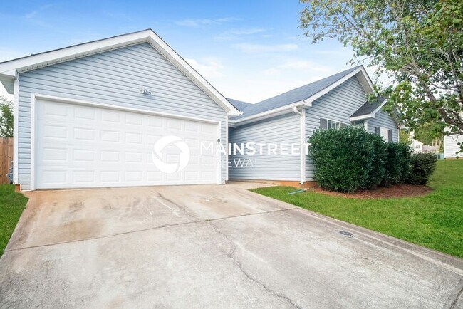 Primary Photo - 3 Bedroom Pet-Friendly Home in Lithonia, GA with Main Street Renewal