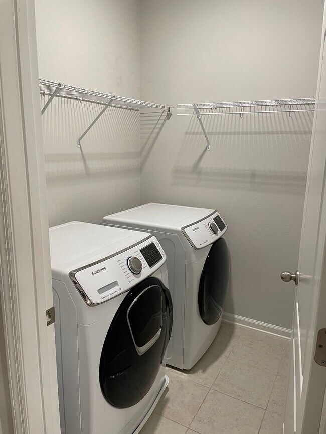 Building Photo - 64 Seastar Ct