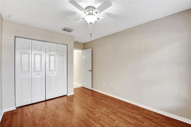 Building Photo - 5248 NW 117th Ave