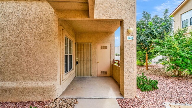 Building Photo - 520 Arrowhead Trail