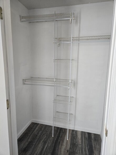 Building Photo - 63 10th St