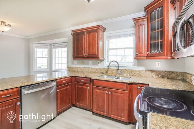 Building Photo - 2724 Kentwood Forest Ct, Chester, VA, 23831