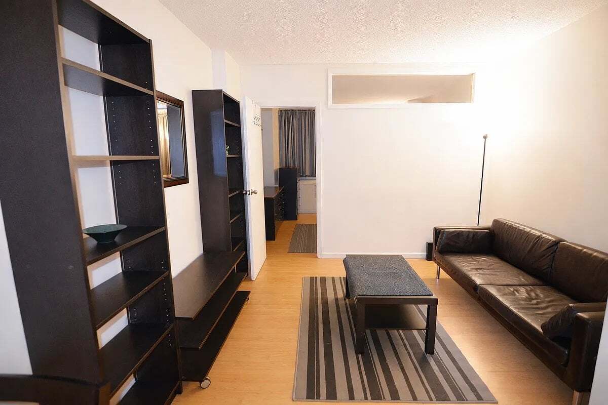 Building Photo - 56 Beaver St