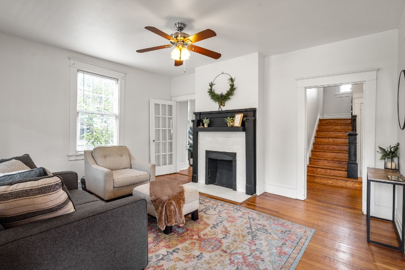 Building Photo - 2928 Hawthorne Ave