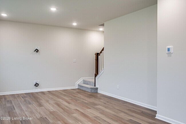 Building Photo - 16956 Aiken Rdg Cir