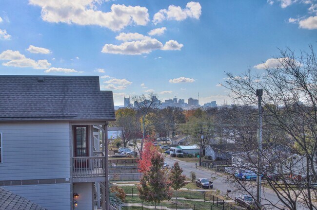 Building Photo - Great East Nashville 3BR Home