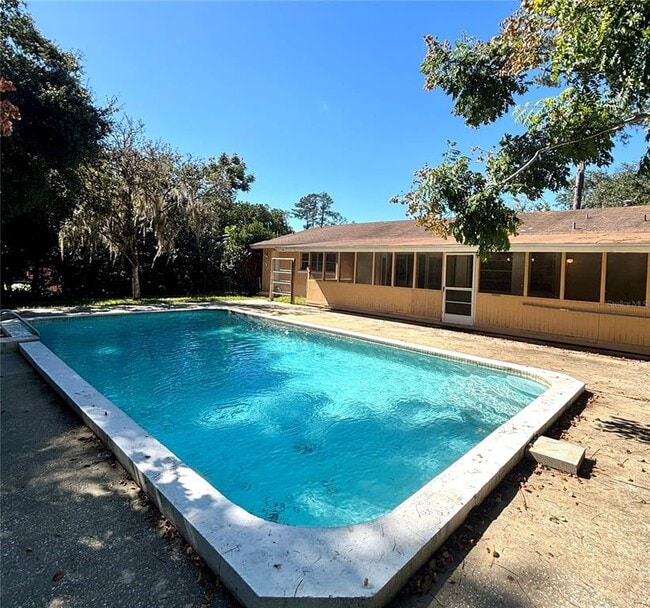 Building Photo - 729 SE 40th Ave