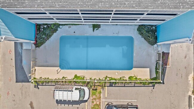 Building Photo - 941 S Ocean Blvd