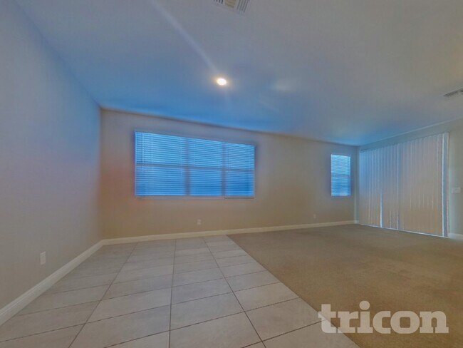 Building Photo - 11393 S 175th Dr