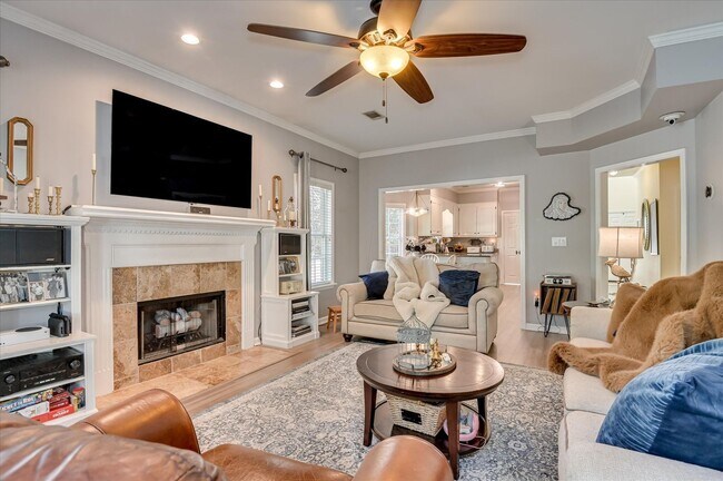 Building Photo - 4441 McManus Ct