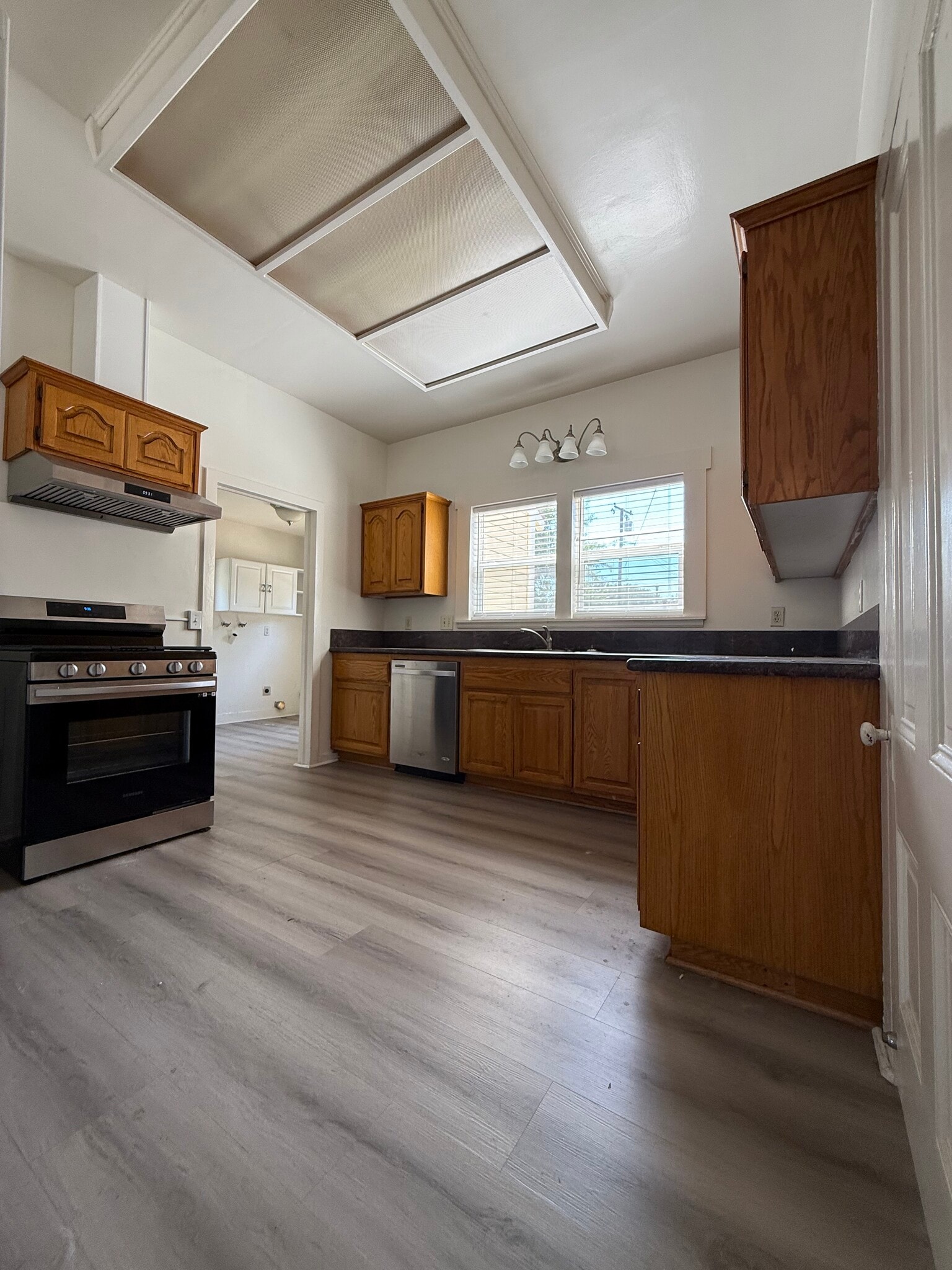 Kitchen - 2448 5th St