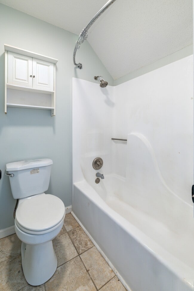 Building Photo - 928 Chip Cove Ln