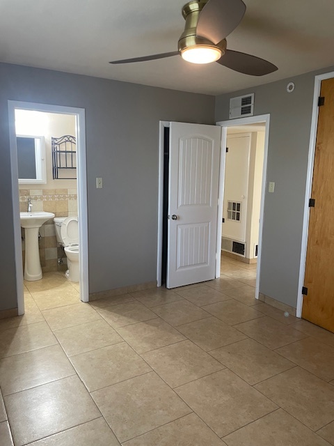 Building Photo - 313 E El Camino Dr