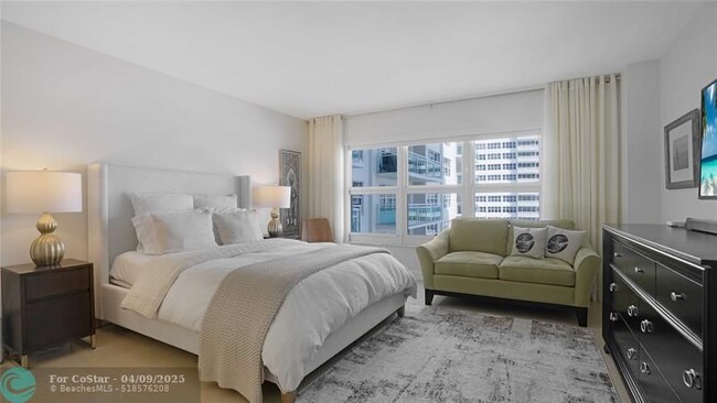 Building Photo - 3900 Galt Ocean Dr