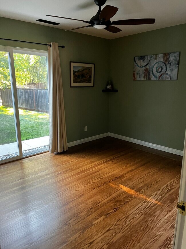 Building Photo - 3429 Bernal Ave