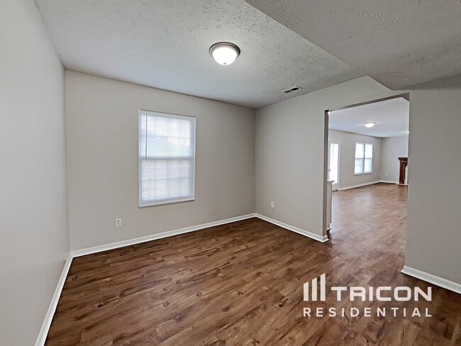 Building Photo - 1212 Green River Ct