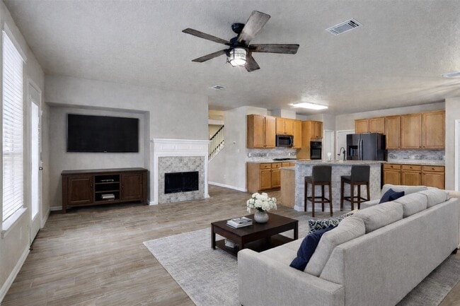 Building Photo - 5410 Linden Grove Ct