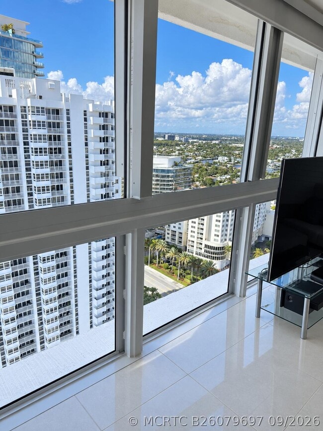 Building Photo - 1360 S Ocean Blvd