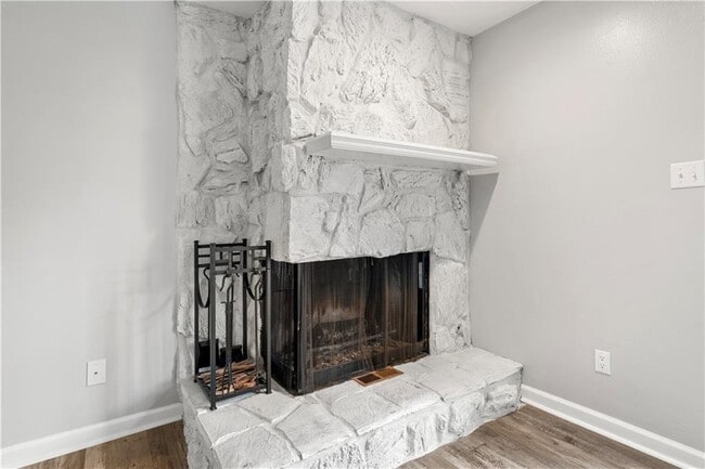 Building Photo - 6505 Cedar Bend Ct