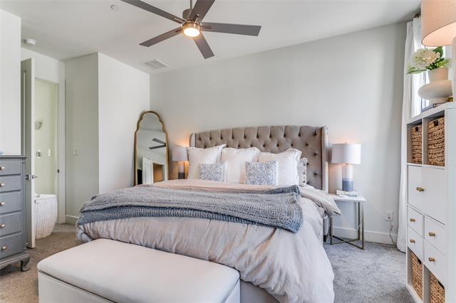 Building Photo - 5515 Bryan Pkwy