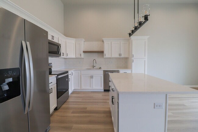 Building Photo - 6159 24th St S