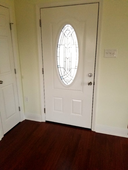 Building Photo - 8428 Colonel Dr