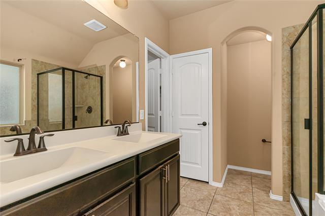 Building Photo - 5841 Fir Tree Ln