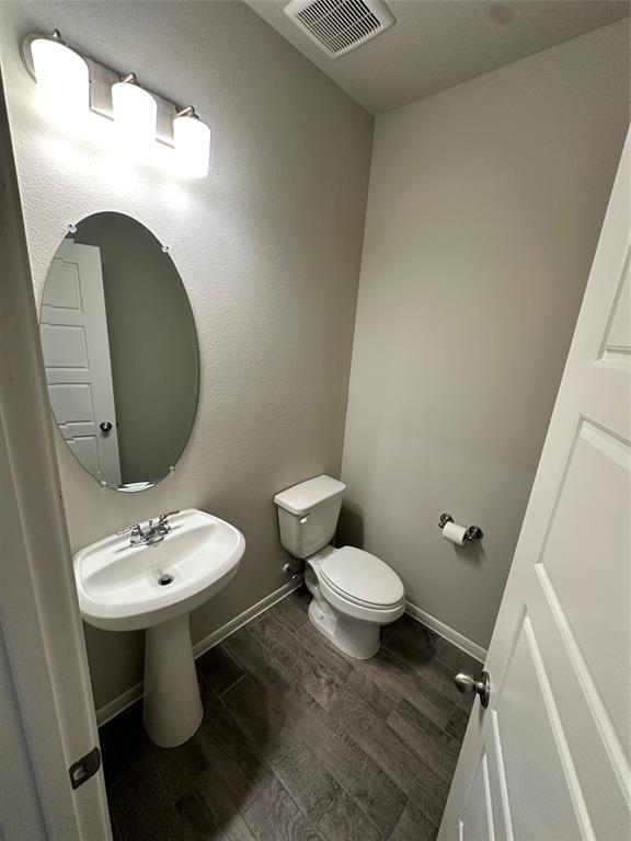 Building Photo - 336 Emerald Thicket Ln