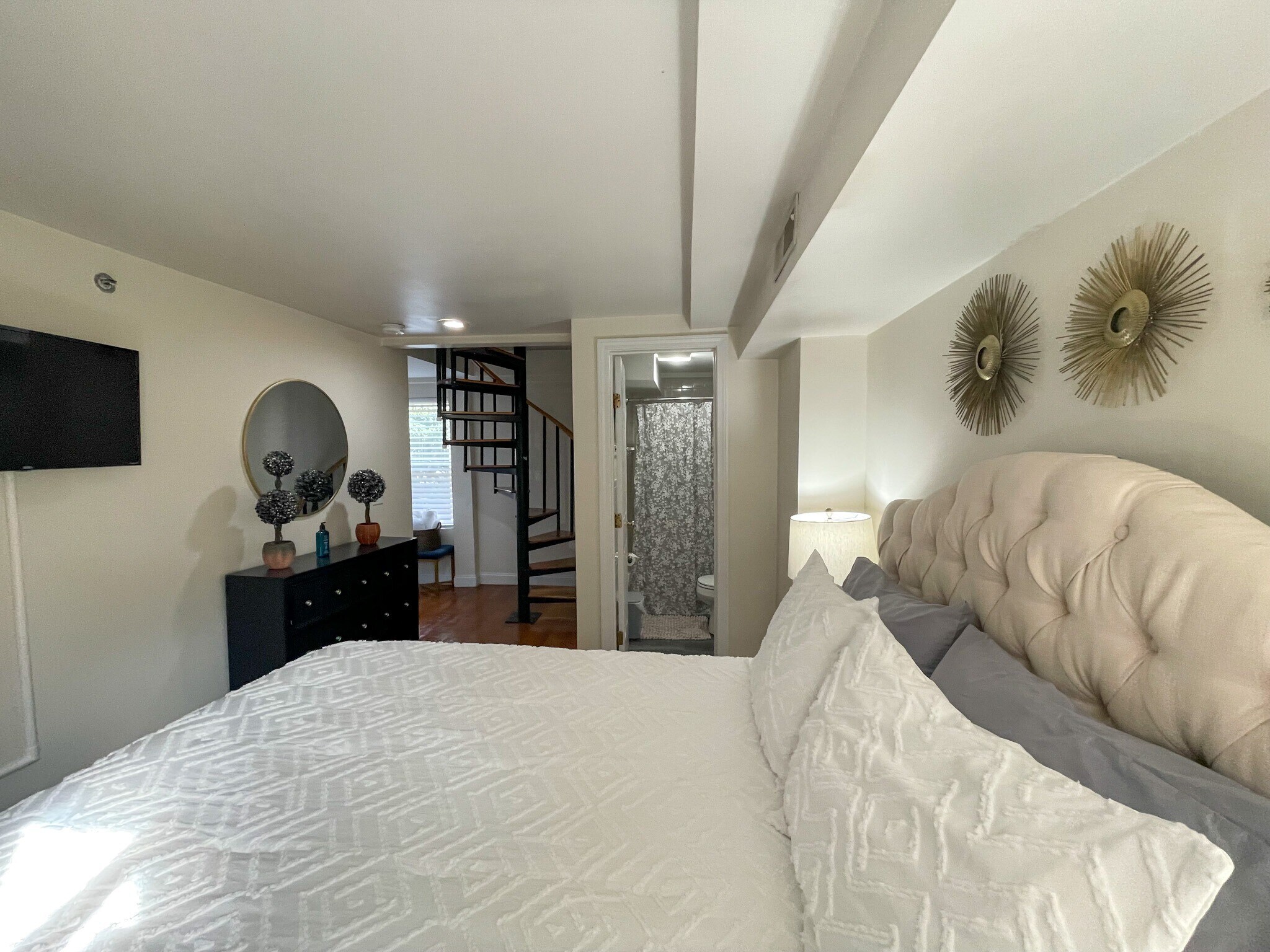 Building Photo - 23 Jay St