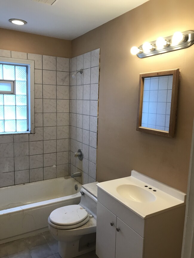 Building Photo - 7265 Braile St