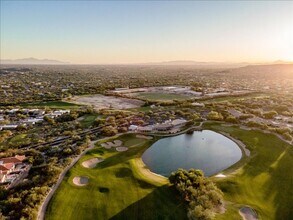 Building Photo - 3 Bedroom 2 Bathroom + Den   Gated Communi...