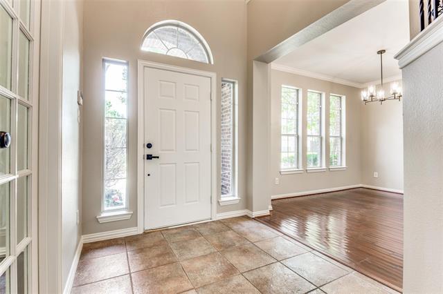 Building Photo - 15704 Grove Crest Dr