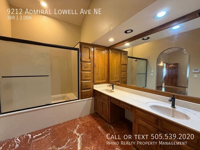 Building Photo - 9212 Admiral Lowell Ave NE