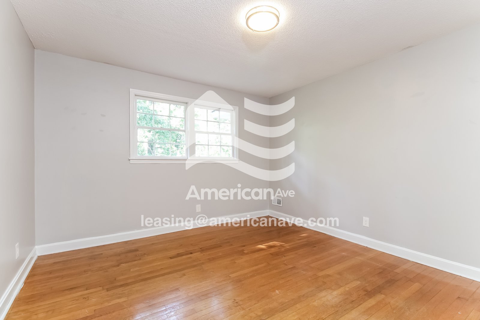 Building Photo - 817 Delta Dr