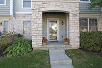 Building Photo - 5967 Canyon Creek Dr