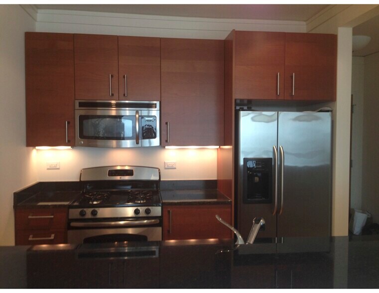 Kitchen - 1570 Elmwood Ave