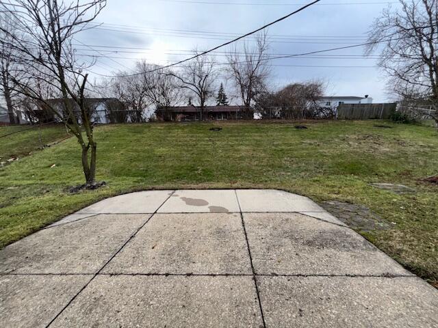 Building Photo - 3535 Paris Blvd