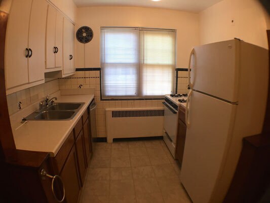 Building Photo - 2812 Digby Ave