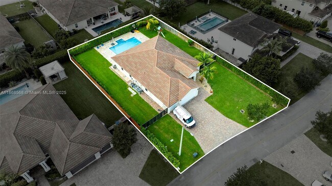 Building Photo - 12750 SW 225th St