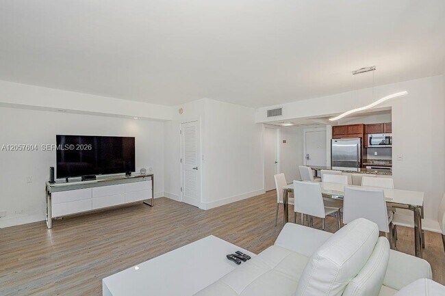 Building Photo - 2301 Collins Ave