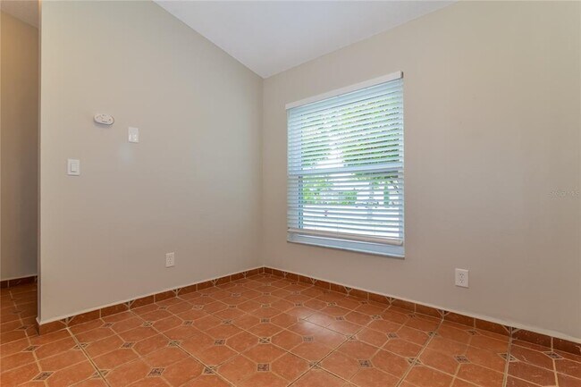 Building Photo - 13130 Pinyon Dr