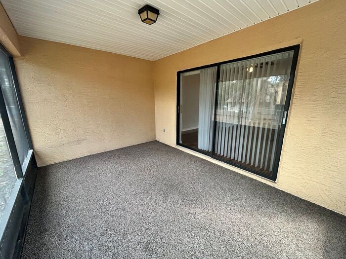 Building Photo - 11063 Ronda St