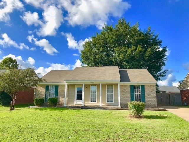 Primary Photo - Available September 26, 2025, Charming 3 B...
