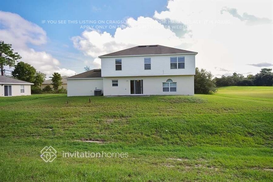 Building Photo - 404 Danube Way